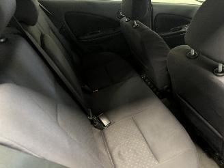 Nissan Almera Almera (N16) Hatchback 1.5 16V (QG15DE(Euro 4)) [72kW]  (10-2002/09-20=
06) picture 11