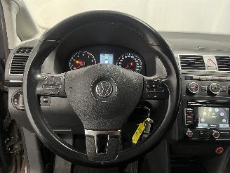 Volkswagen Touran Touran (1T3) MPV 1.2 TSI (CBZB) [77kW]  (05-2010/08-2015) picture 14