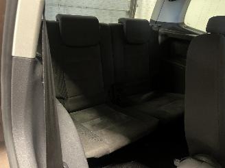 Volkswagen Touran Touran (1T3) MPV 1.2 TSI (CBZB) [77kW]  (05-2010/08-2015) picture 12