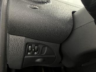 Renault Twingo Twingo II (CN) Hatchback 3-drs 1.2 16V (D4F-764(D4F-E7)) [55kW]  (03-2=
007/09-2014) picture 19