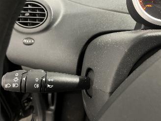 Renault Twingo Twingo II (CN) Hatchback 3-drs 1.2 16V (D4F-764(D4F-E7)) [55kW]  (03-2=
007/09-2014) picture 18