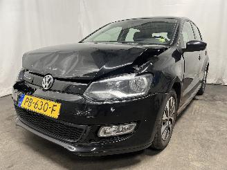 krockskadad bil auto Volkswagen Polo Polo V (6R) Hatchback 1.0 TSI 12V BlueMotion (CHZB(Euro 6)) [70kW]  (1=
1-2014/10-2017) 2017/5