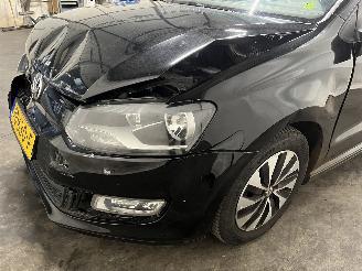 Volkswagen Polo Polo V (6R) Hatchback 1.0 TSI 12V BlueMotion (CHZB(Euro 6)) [70kW]  (1=
1-2014/10-2017) picture 10