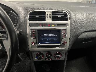 Volkswagen Polo Polo V (6R) Hatchback 1.0 TSI 12V BlueMotion (CHZB(Euro 6)) [70kW]  (1=
1-2014/10-2017) picture 18