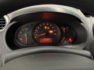 Renault Kangoo Kangoo Express (FW) Van 1.5 dCi 75 (K9K-628(K9K-E6)) [55kW]  (09-2010/=
=2E..) picture 16
