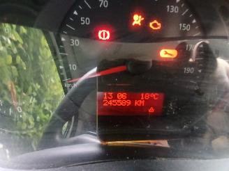 Renault Kangoo Kangoo Express (FW) Van 1.5 dCi 75 (K9K-628(K9K-E6)) [55kW]  (09-2010/=
=2E..) picture 2