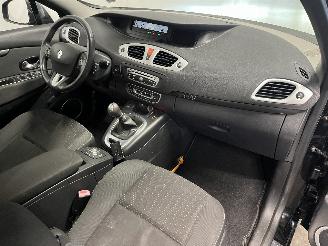 Renault Scenic Grand Scénic III (JZ) MPV 1.4 16V TCe 130 (H4J-700(H4J-A7)) [96kW]  =
(02-2009/12-2016) picture 15