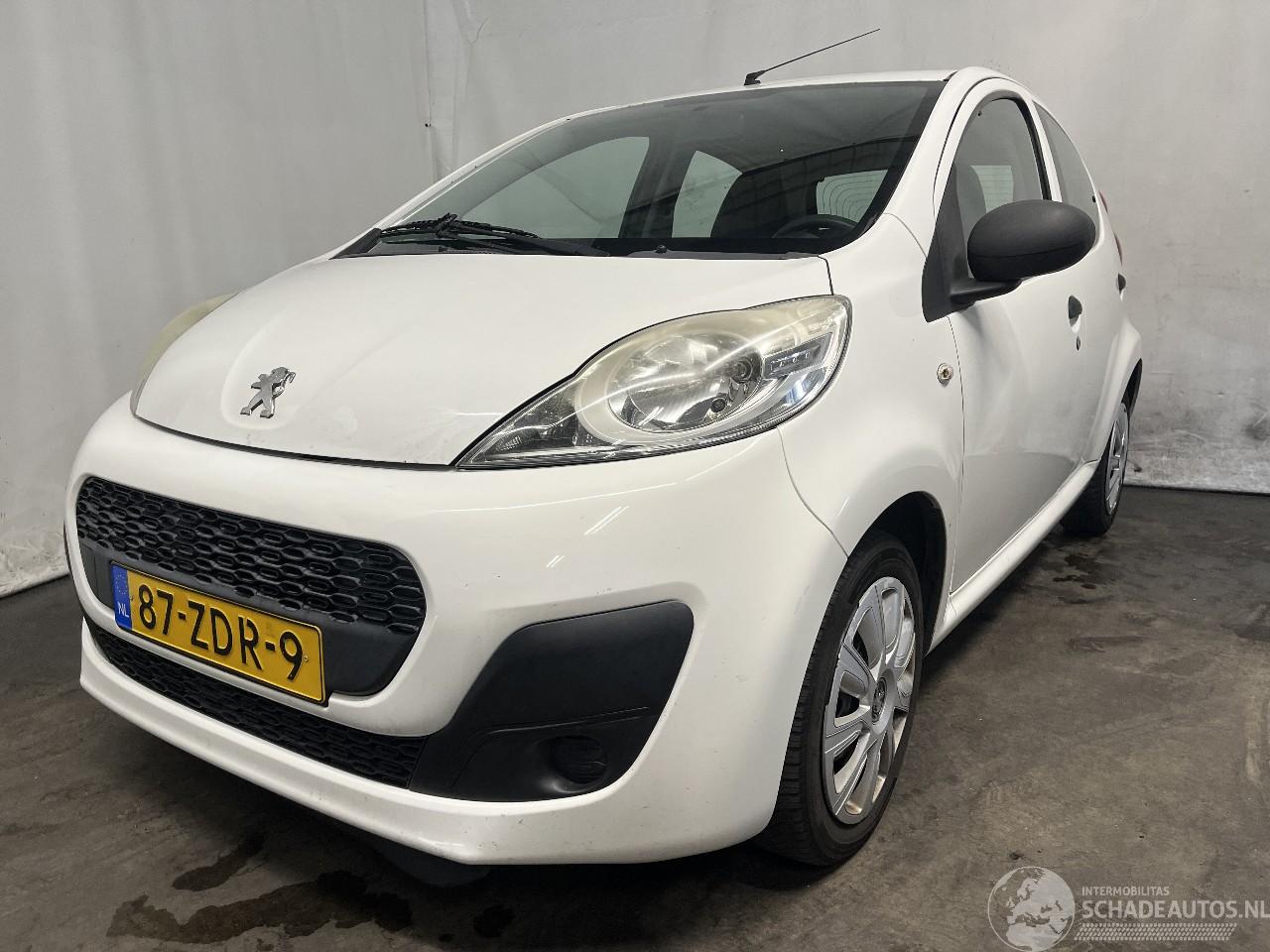 Peugeot 107 107 Hatchback 1.0 12V (384F(1KR)) [50kW]  (06-2005/05-2014)