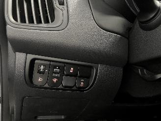 Kia Rio Rio III (UB) Hatchback 1.2 CVVT 16V (G4LA5) [63kW]  (09-2011/12-2017) picture 25