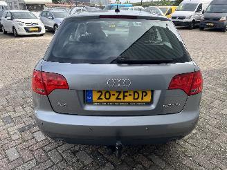 Audi A4 A4 Avant (B7) Combi 2.0 TDI 16V Quattro (BRD) [125kW]  (06-2006/06-200=
8) picture 8