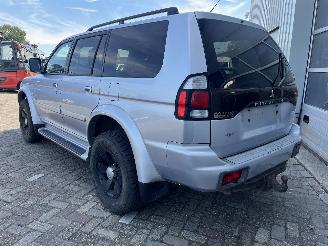 Mitsubishi Pajero Pajero Sport (K7/9) Terreinwagen 3.0 V6 24V (6G72) [130kW]  (12-1999/0=
1-2008) picture 4
