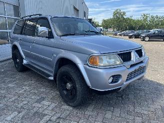Mitsubishi Pajero Pajero Sport (K7/9) Terreinwagen 3.0 V6 24V (6G72) [130kW]  (12-1999/0=
1-2008) picture 7