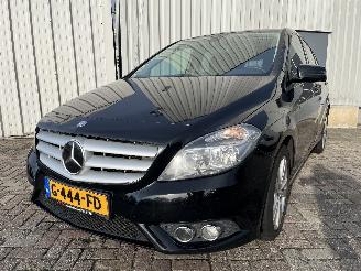 skadebil auto Mercedes B-klasse B (W246/W242) Hatchback 2.2 B-220 CDI BlueEFFICIENCY,d 16V (OM651.930(=
Euro 6)) [125kW]  (11-2011/12-2018) 2013/10