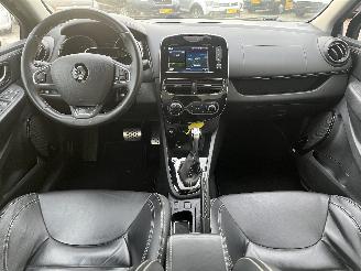 Renault Clio Clio IV (5R) Hatchback 5-drs 1.2 TCE 16V GT EDC (H5F-412(H5F-G4)) [87k=
W]  (01-2016/08-2021) picture 12