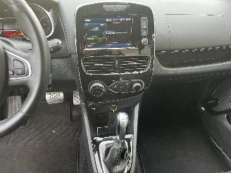 Renault Clio Clio IV (5R) Hatchback 5-drs 1.2 TCE 16V GT EDC (H5F-412(H5F-G4)) [87k=
W]  (01-2016/08-2021) picture 15