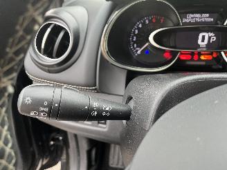 Renault Clio Clio IV (5R) Hatchback 5-drs 1.2 TCE 16V GT EDC (H5F-412(H5F-G4)) [87k=
W]  (01-2016/08-2021) picture 18