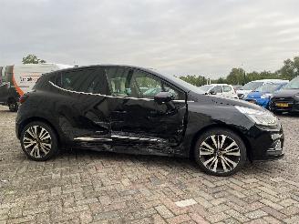 Renault Clio Clio IV (5R) Hatchback 5-drs 1.2 TCE 16V GT EDC (H5F-412(H5F-G4)) [87k=
W]  (01-2016/08-2021) picture 7