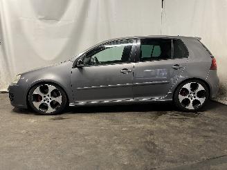 Volkswagen Golf Golf V (1K1) Hatchback 2.0 GTI 16V (AXX) [147kW]  (10-2004/02-2009) picture 4