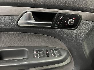 Volkswagen Touran Touran (1T3) MPV 2.0 TDI 16V 140 (CFHC) [103kW]  (05-2010/05-2015) picture 23
