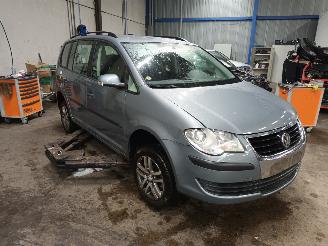 Volkswagen Touran Touran (1T1/T2) MPV 1.4 16V TSI 140 (BMY) [103kW]  (02-2006/05-2010) picture 2