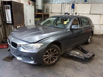 Démontage voiture BMW 3-serie 3 serie Touring (F31) Combi 320d 2.0 16V (N47-D20C) [135kW]  (07-2012/=
02-2016) 2012/10
