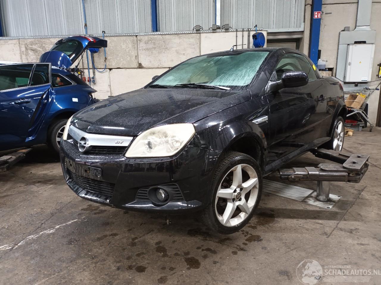 Opel Tigra Tigra Twin Top Cabrio 1.8 16V (Z18XE(Euro 4)) [92kW]  (06-2004/12-2010=
)