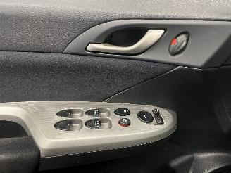 Honda Civic Civic (FK/FN) Hatchback 1.4 i-Dsi (L13A7) [61kW]  (09-2005/10-2008) picture 21
