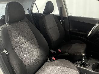 Kia Picanto Picanto (TA) Hatchback 1.0 12V (G3LA) [51kW]  (05-2011/06-2017) picture 10