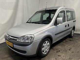 Opel Combo Combo Tour (Corsa C) MPV 1.6 (Z16SE) [64kW]  (10-2001/09-2006) picture 3