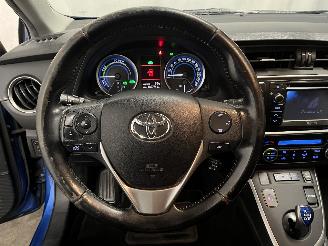 Toyota Auris Auris Touring Sports (E18) Combi 1.8 16V Hybrid (2ZRFXE) [100kW]  (07-=
2013/12-2018) picture 18