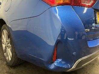 Toyota Auris Auris Touring Sports (E18) Combi 1.8 16V Hybrid (2ZRFXE) [100kW]  (07-=
2013/12-2018) picture 10