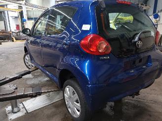 Toyota Aygo Aygo (B10) Hatchback 1.0 12V VVT-i (1KR-FE) [50kW]  (07-2005/05-2014) picture 4