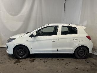 Mitsubishi Space-star Space Star (A0) Hatchback 1.0 12V (3A90(Euro 5)) [52kW]  (05-2012/...)= picture 4