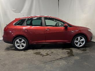 Seat Ibiza Ibiza ST (6J8) Combi 1.6 TDI 105 (CAYC) [77kW]  (03-2010/05-2015) picture 7