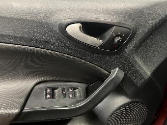 Seat Ibiza Ibiza ST (6J8) Combi 1.6 TDI 105 (CAYC) [77kW]  (03-2010/05-2015) picture 20