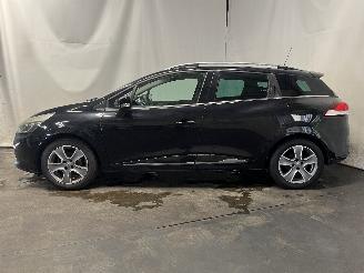 Renault Clio Clio IV Estate/Grandtour (7R) Combi 5-drs 0.9 Energy TCE 90 12V (H4B-4=
00(H4B-A4)) [66kW]  (01-2013/08-2021) picture 4