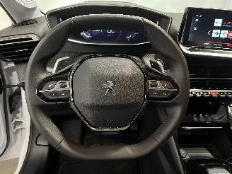 Peugeot 208 208 II (UB/UH/UP) Hatchback 5-drs 1.2 Vti 12V PureTech 100 (EB2ADT(HNK=
)) [74kW]  (06-2019/...) picture 16