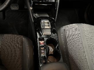 Peugeot 208 208 II (UB/UH/UP) Hatchback 5-drs 1.2 Vti 12V PureTech 100 (EB2ADT(HNK=
)) [74kW]  (06-2019/...) picture 17