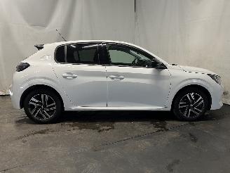 Peugeot 208 208 II (UB/UH/UP) Hatchback 5-drs 1.2 Vti 12V PureTech 100 (EB2ADT(HNK=
)) [74kW]  (06-2019/...) picture 4