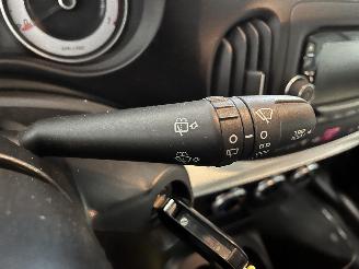 Fiat 500L 500L (199) MPV 0.9 TwinAir Turbo 105 (199.B.6000(Euro 6)) [77kW]  (09-=
2012/...) picture 15