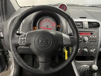 Opel Agila Agila (B) MPV 1.0 12V (K10B(Euro 4; Euro 5)) [50kW]  (07-2011/03-2015)= picture 18