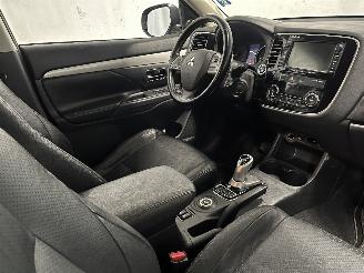 Mitsubishi Outlander Outlander (GF/GG) SUV 2.0 16V PHEV 4x4 (S61) [147kW]  (01-2014/12-2021=
) picture 11