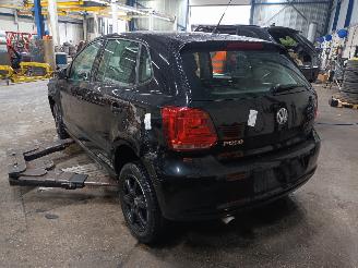 Volkswagen Polo Polo V (6R) Hatchback 1.4 16V (CGGB(Euro 5)) [63kW]  (03-2009/05-2014)= picture 4
