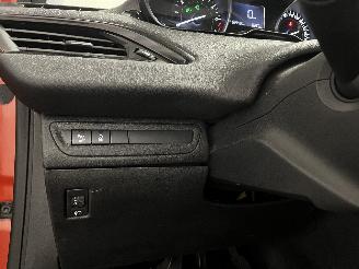Peugeot 208 208 I (CA/CC/CK/CL) Hatchback 1.2 Vti 12V PureTech 82 (EB2F(HMZ)) [60k=
W]  (03-2012/12-2019) picture 18
