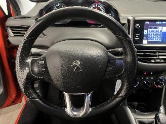 Peugeot 208 208 I (CA/CC/CK/CL) Hatchback 1.2 Vti 12V PureTech 82 (EB2F(HMZ)) [60k=
W]  (03-2012/12-2019) picture 13