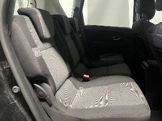 Renault Scenic Scénic III (JZ) MPV 1.2 16V TCe 115 Energy (H5F-400(H5F-A4)) [85kW] =
 (04-2012/09-2016) picture 11
