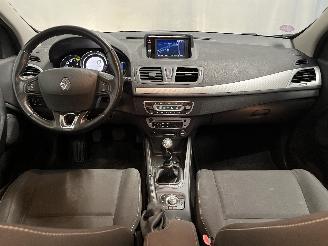 Renault Mégane Megane III Grandtour (KZ) Combi 5-drs 1.2 16V TCE 115 (H5F-400(H5F-A4)=
) [85kW]  (03-2012/02-2016) picture 12