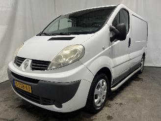 Voiture accidenté Renault Trafic Trafic New (FL) Van 2.0 dCi 16V 90 (M9R-630(M9R-A6)) [66kW]  (08-2006/=
06-2014) 2011/11
