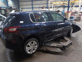 Peugeot 308 308 (L3/L8/LB/LH/LP) Hatchback 5-drs 1.2 12V e-THP PureTech 110 (EB2DT=
(HNZ)) [81kW]  (11-2013/06-2021) picture 3