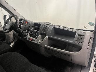 Peugeot Boxer Boxer (U9) Van 2.2 HDi 100 Euro 4 (22DT(4HV)) [74kW]  (04-2006/06-2013=
) picture 21